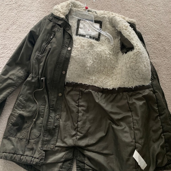 Army green utility jacket - Picture 3 of 3